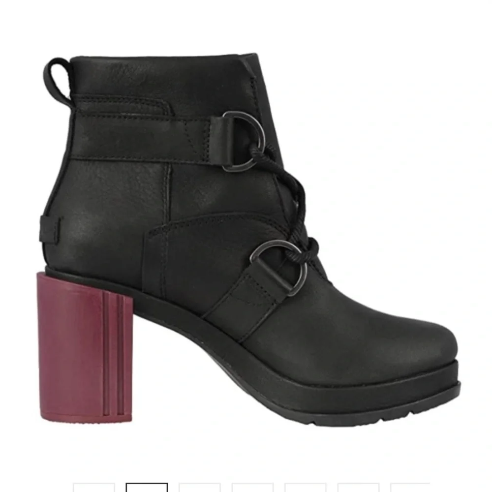Amazing SOREL-W Margo Lace boots - Picture 3 of 16